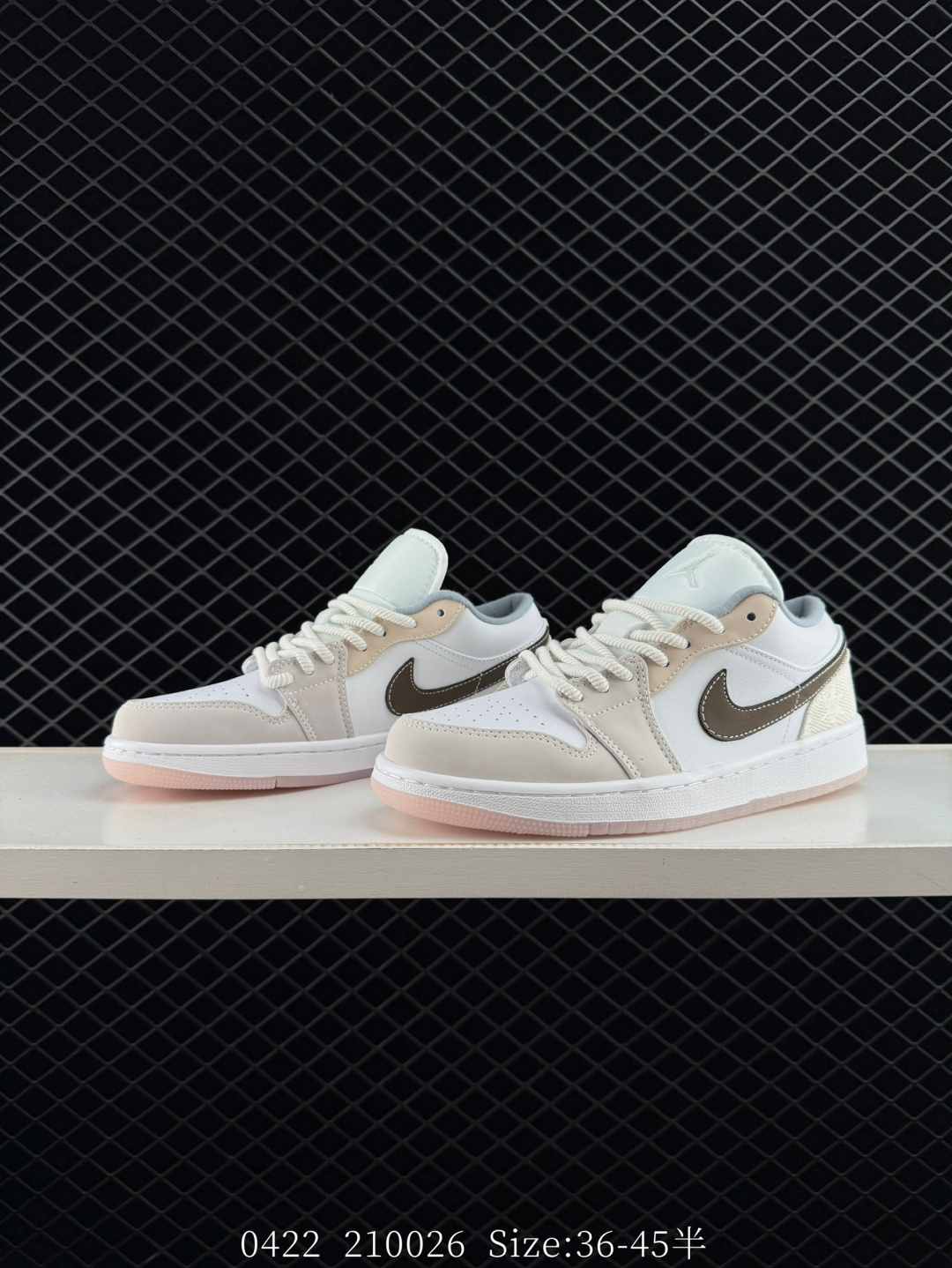 NIKE AIR JORDAN 1 LOW SE AJ1